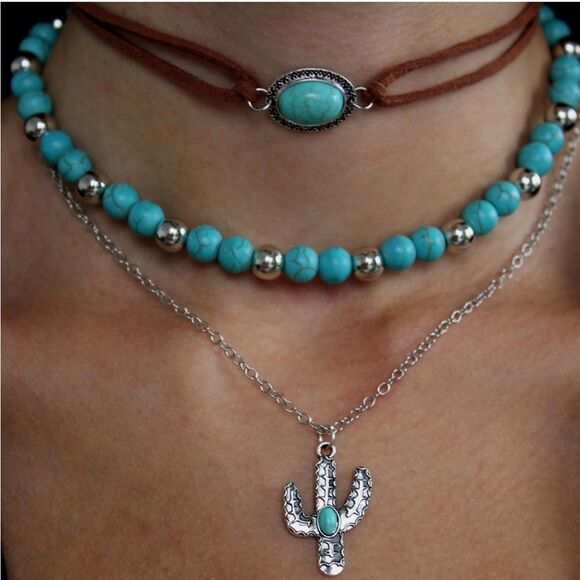 Free People Jewelry - Boho Necklace Set N1460